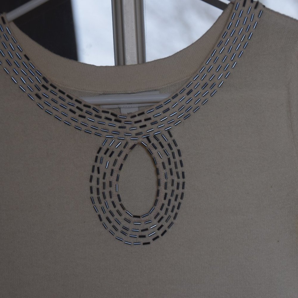 Banana Republic Sweater Top - Picture 2 of 5